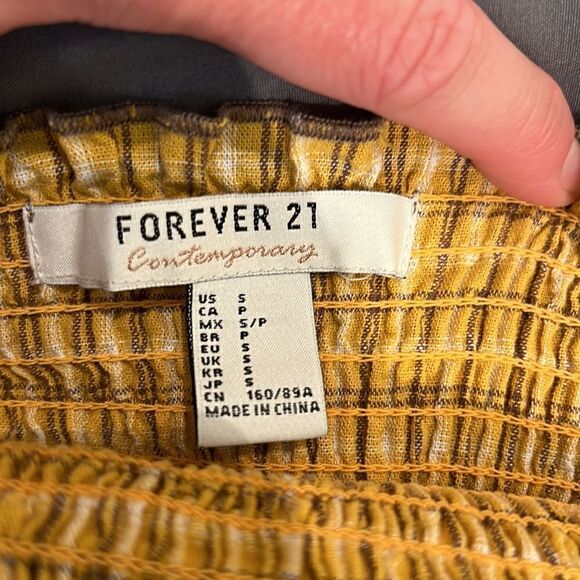 (3/$15) Forever 21 tank top size small - Picture 5 of 8